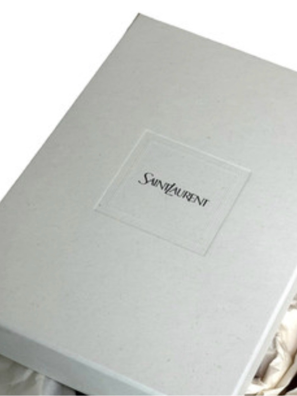 🧡 Saint Laurent box cream with logo